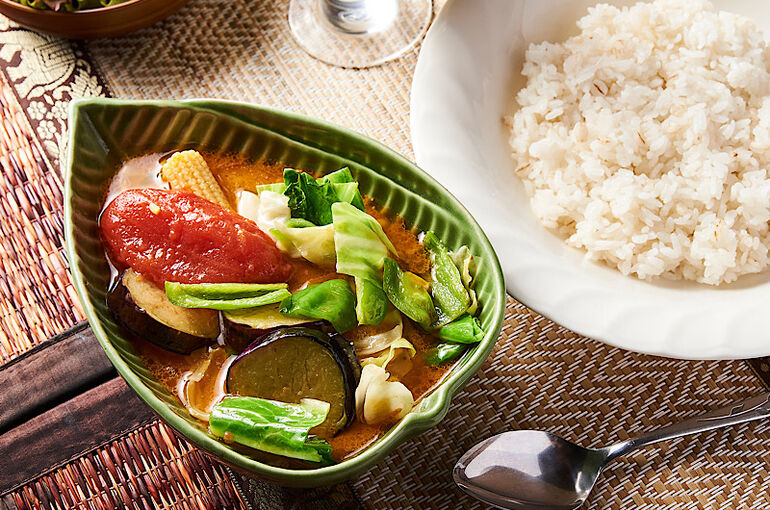 吉祥寺ハバカ る 髪にも効く ハバカ るのカレー 美味しい スパイスカレー 人気 おすすめ ココナッツカレー インスタ映え 吉祥寺 でカレーに関するブログも運営し定期的に情報発信しています